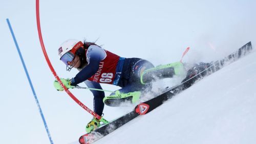Coppa Europa: niente podi per l'Italia negli slalom odierni, vincono