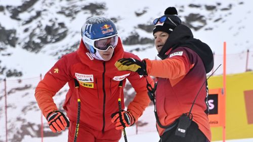 Vlhova da pronostico nell'apertura di Levi, ma Duerr e Shiffrin sono ancora vicine dopo la 1^ manche