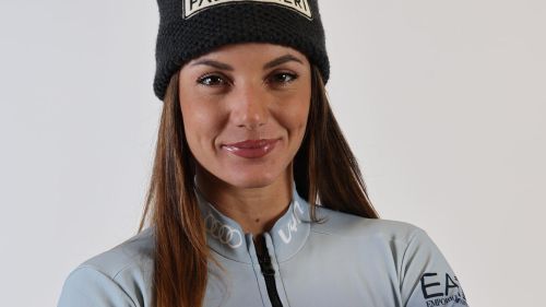 Sofia Goggia, allenamento a Cervinia si, ma in Mountain bike!