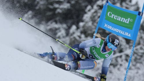 Goggia sempree: 'Dopo il super-g ero un po' in crisi'. Le lacrime di Nic