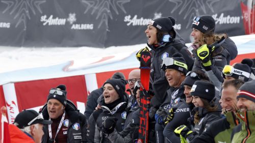 Pichler, Melesi, Pirovano e le sorelle