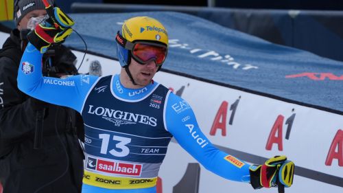 E' amarissima la combinata a squadra per l'Italia: Vinatzer inforca