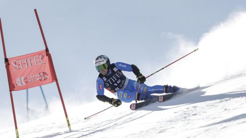Succede di tutto nella bufera di Mont-Tremblant: Hector e Scheib out, guida Alice Robinson