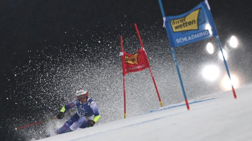 Imprendibile Mikaela: è Shiffrin show nella 1^ manche di Levi, 6 decimi di margine su Duerr