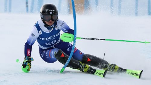 Shiffrin resiste, Are è di nuovo sua battendo le austriache. Rossetti tiene in alto una buona Italia
