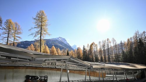 Germania pigliatutto ad Igls: tripletta nel bob a due maschile e successo di Buckwitz nel monobob. Baumgartner ancora nei 10