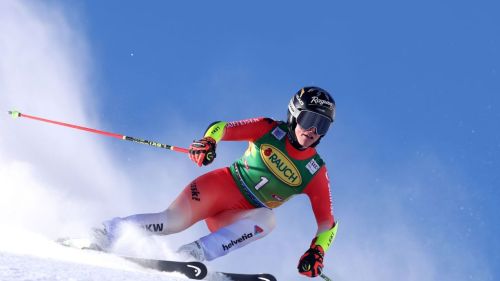 Ahi Odermatt! Problema alla schiena per il re di coppe, Marco deve stoppare gli allenamenti a Copper Mountain