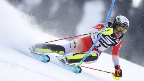 Liensberger vola a Flachau, clamoroso errore di Ljutic: la