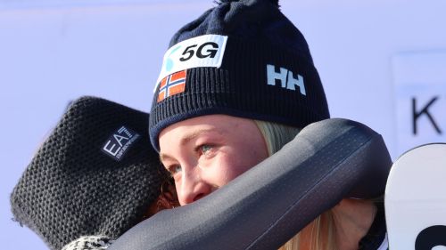 La chiusura a Killington è di un'incantevole Camille Rast: Collomb salva l'Italia