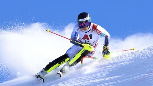 Pinheiro Braathen sbaglia, Noel pure e McGrath è... perfetto: norvegesi davanti, ma sfida aperta a Gurgl