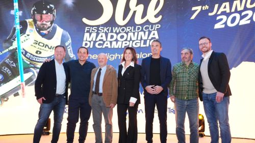 Il medagliere di Saalbach 2025 è della Svizzera ed ecco il primo titolo in ambito femminile