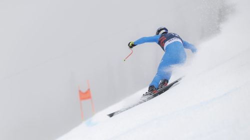 Succede di tutto nella bufera di Mont-Tremblant: Hector e Scheib out, guida Alice Robinson