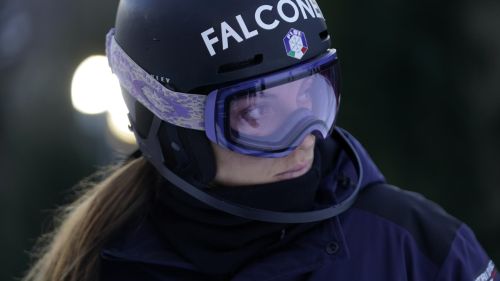 Liensberger vola a Flachau, clamoroso errore di Ljutic: la