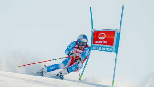 La chiusura a Killington è di un'incantevole Camille Rast: Collomb salva l'Italia