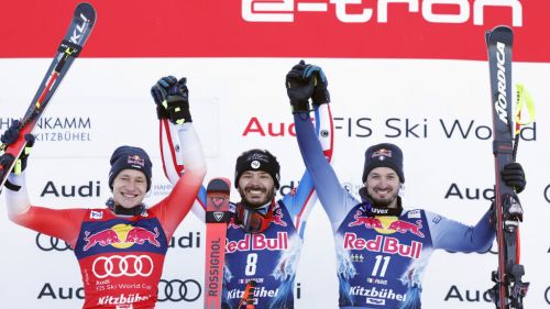 Slalom Kitz: sulla 'sua' Ganslern è Yule show, Feller è sempre lì. Sala e Vinatzer soffrono