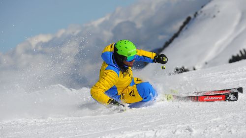 Alex Favaro al test di Nordica Dobermann GSR RB FDT (2019)