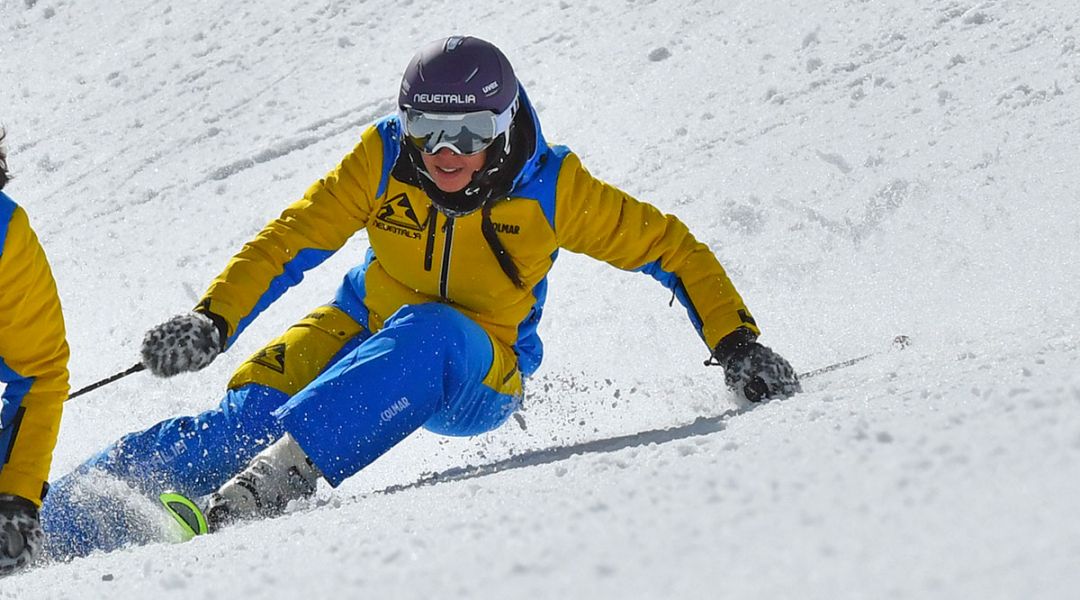 Elena Re al test di Fischer RC4 Worldcup SC Yellow Base Curv Booster (2020)